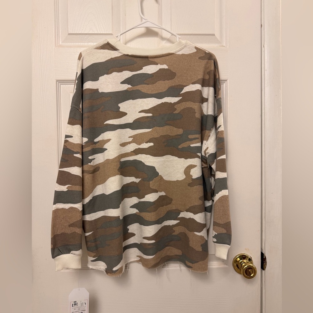 Bloom + Pop Camouflage Print Sweater Size Small - Picture 11 of 11